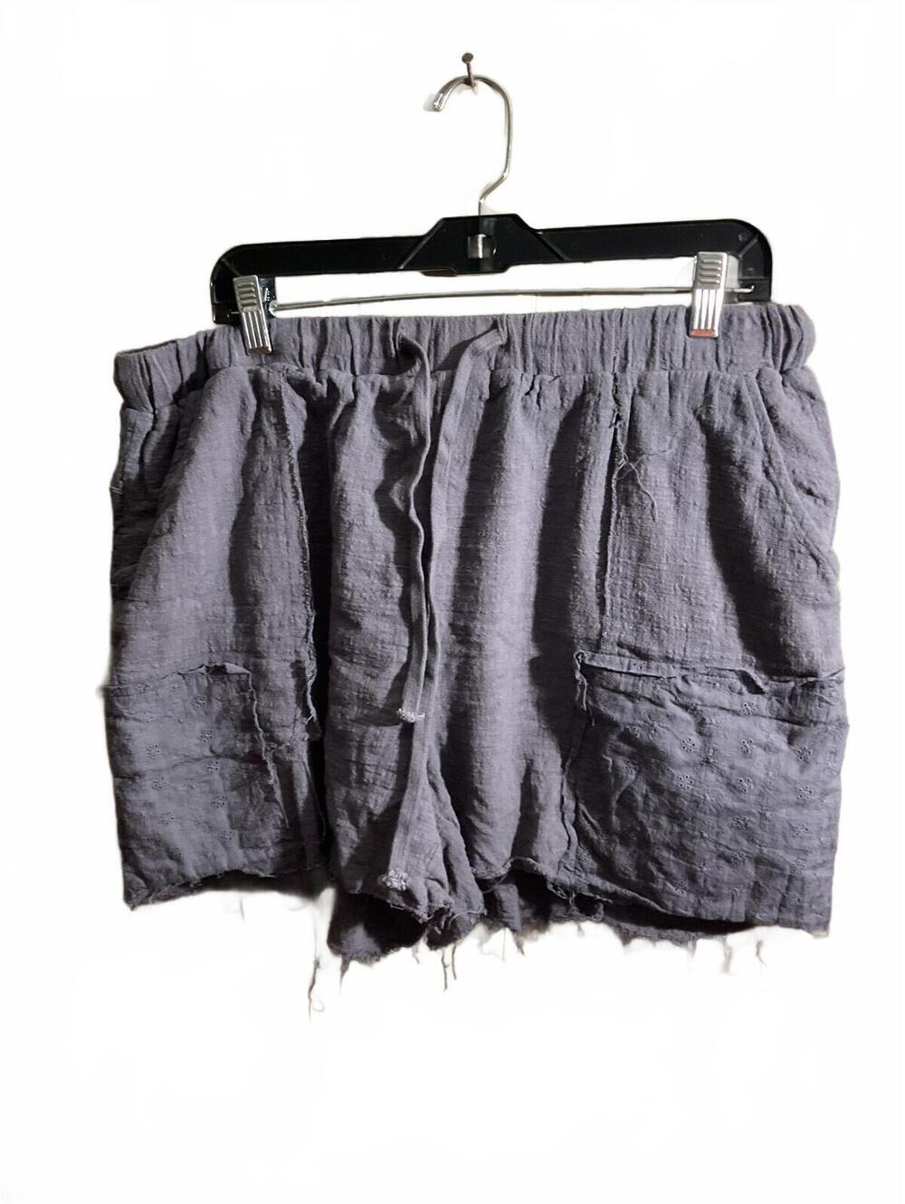 Gigio Plus  Gray Gauze Shorts with Front Pockets/Eyelet Patches 1XL